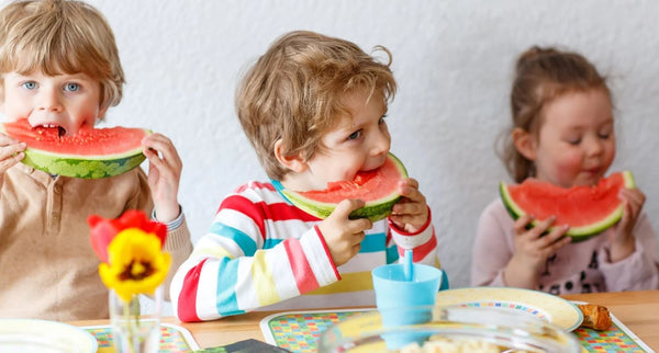 UNE ALIMENTATION SAINE POUR LES ENFANTS : LES COMPLÉMENTS ALIMENTAIRES SONT-ILS UTILES ?