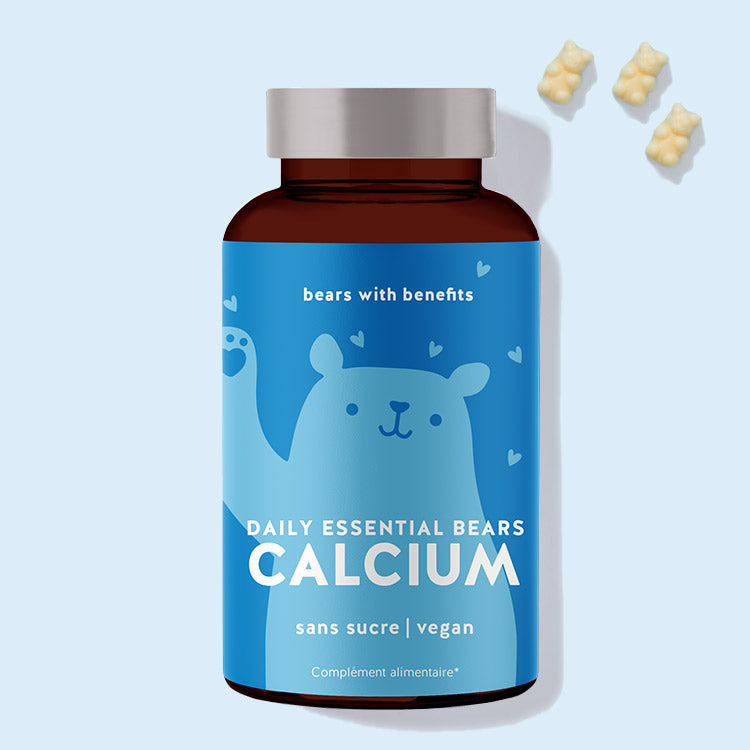 Cette photo montre un paquet de Daily Essential Bears Calcium de Bears with Benefits.